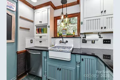 8320 Camelot Drive, Harrisburg, NC 28075 - Photo 12