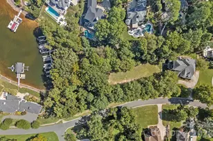 19002 Lakehouse Pointe Dr, Cornelius, NC 28031 - Photo 10