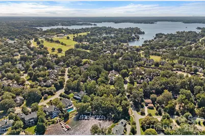 19002 Lakehouse Pointe Drive, Cornelius, NC 28031 - Photo 10