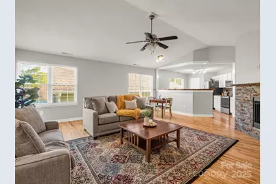 110 Creeks End Circle, Mills River, NC 28759 - Photo 2