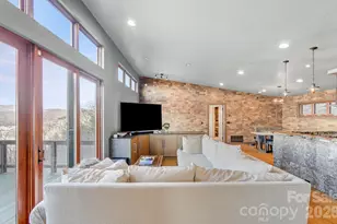 128 Leisure Mountain Rd, Asheville, NC 28804 - Photo 8