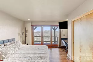 128 Leisure Mountain Rd, Asheville, NC 28804 - Photo 34