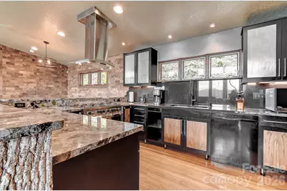 128 Leisure Mountain Road, Asheville, NC 28804 - Photo 10