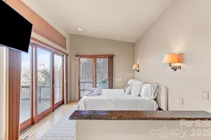 128 Leisure Mountain Rd, Asheville, NC 28804 - Photo 24