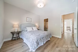 13107 Arbor Day Ct, Charlotte, NC 28269 - Photo 16