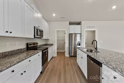 4012 Bolo Drive, Charlotte, NC 28215 - Photo 8