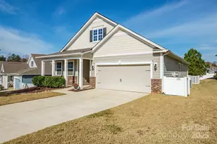 3692 Summer Haven Dr, Sherrills Ford, NC 28673 - Photo 4