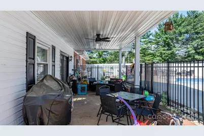 2596 Sweetbriar Circle, Lenoir, NC 28645 - Photo 38