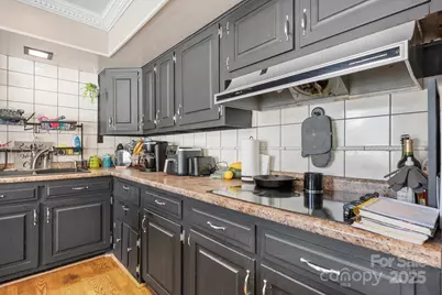 2596 Sweetbriar Circle, Lenoir, NC 28645 - Photo 8