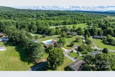 2596 Sweetbriar Circle, Lenoir, NC 28645 - Photo 46