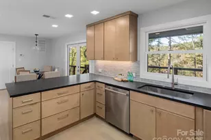 7 Kent Pl, Asheville, NC 28804 - Photo 20