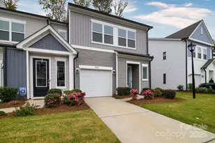 9032 Widden Wy, Charlotte, NC 28269 - Photo 2