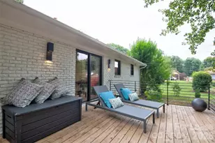 3945 Rockfern Rd, Charlotte, NC 28217 - Photo 8