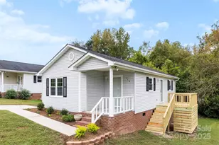 216 E Alabama Ave, Bessemer City, NC 28016 - Photo 2