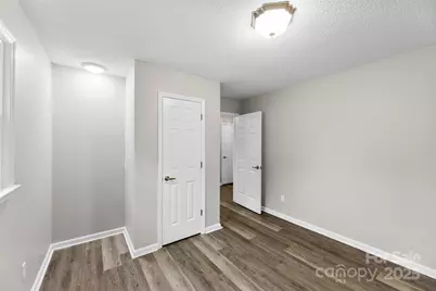 216 E Alabama Avenue, Bessemer City, NC 28016 - Photo 20