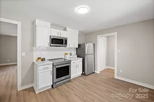 3500 Blessing St, Charlotte, NC 28208 - Photo 10