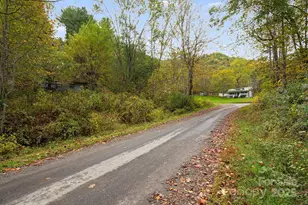 211 Evergreen Rd, Burnsville, NC 28714 - Photo 4