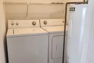 9511-A Shannon Green Dr, Charlotte, NC 28213 - Photo 16