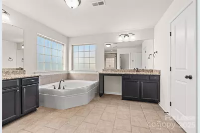 18204 Studman Branch Avenue, Charlotte, NC 28278 - Photo 22