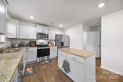 2130 Eastway Drive, Dallas, NC 28034 - Photo 18