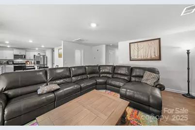 2130 Eastway Drive, Dallas, NC 28034 - Photo 12