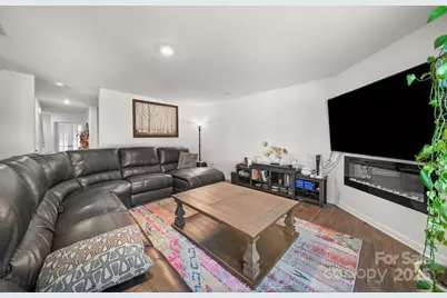 2130 Eastway Drive, Dallas, NC 28034 - Photo 10