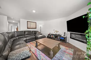 2130 Eastway Dr, Dallas, NC 28034 - Photo 10