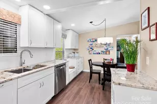 52 Delta Ln, Sylva, NC 28779 - Photo 12