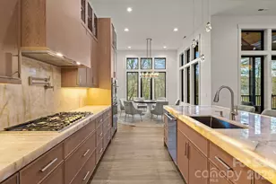 132 Sunridge Ave, Etowah, NC 28742 - Photo 8