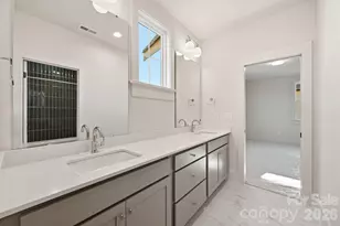 7237 Westrow Ave, Charlotte, NC 28278 - Photo 16