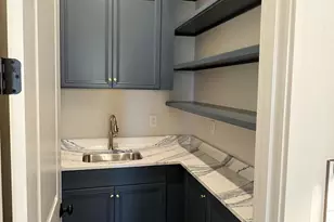 7237 Westrow Ave, Charlotte, NC 28278 - Photo 6