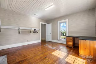 101 1st St NW, Catawba, NC 28609 - Photo 34