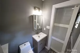 102 Central Ave, Bessemer City, NC 28016 - Photo 8