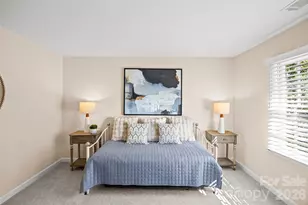 6618 Pensford Ln, Charlotte, NC 28270 - Photo 32