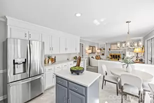 6618 Pensford Ln, Charlotte, NC 28270 - Photo 20