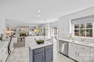 6618 Pensford Ln, Charlotte, NC 28270 - Photo 18