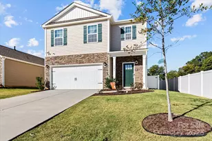 121 Apple Orchard Ct, Statesville, NC 28677 - Photo 2