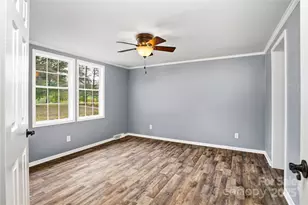 1116 W Lewis Ferry Rd, Statesville, NC 28677 - Photo 16