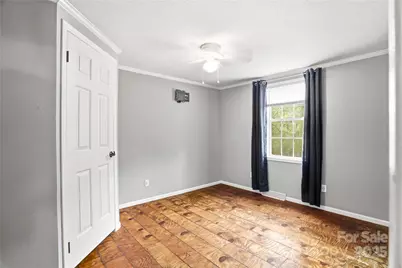 1116 W Lewis Ferry Road, Statesville, NC 28677 - Photo 24