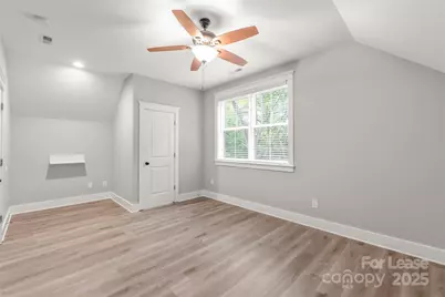 712 Seldon Drive, Charlotte, NC 28216 - Photo 30