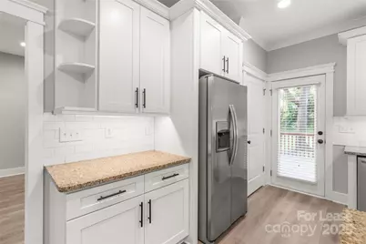 712 Seldon Drive, Charlotte, NC 28216 - Photo 14