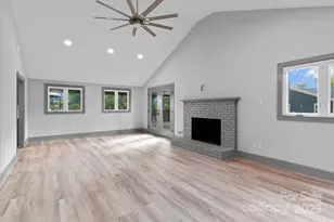 258 Crystal Cir, Mooresville, NC 28117 - Photo 4