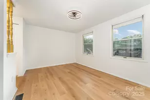 7324 Pebblestone Dr, Charlotte, NC 28212 - Photo 10