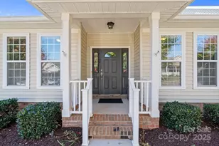 18134 Ebenezer Dr, Cornelius, NC 28031 - Photo 2