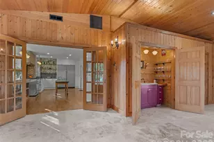 505 N Country Club Rd, Brevard, NC 28712 - Photo 26