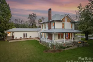 505 N Country Club Rd, Brevard, NC 28712 - Photo 10