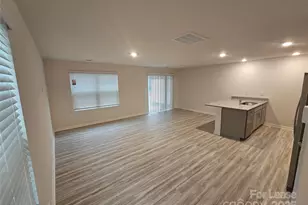 4125 Lurelin Ln, Charlotte, NC 28262 - Photo 6