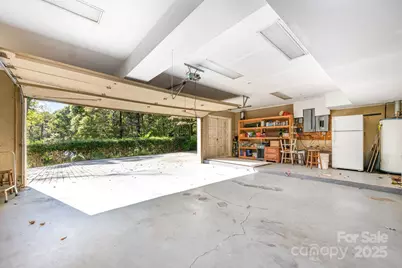 2116 8th Street Drive NW, Hickory, NC 28601 - Photo 32