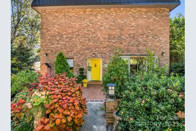 305 Grady Avenue, Tryon, NC 28782 - Photo 2