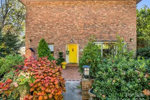 305 Grady Ave, Tryon, NC 28782 - Photo 2